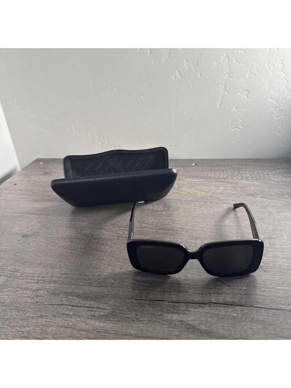 Balenciaga Sunglasses BB0048S 002 Black Gold Square WITH CASE